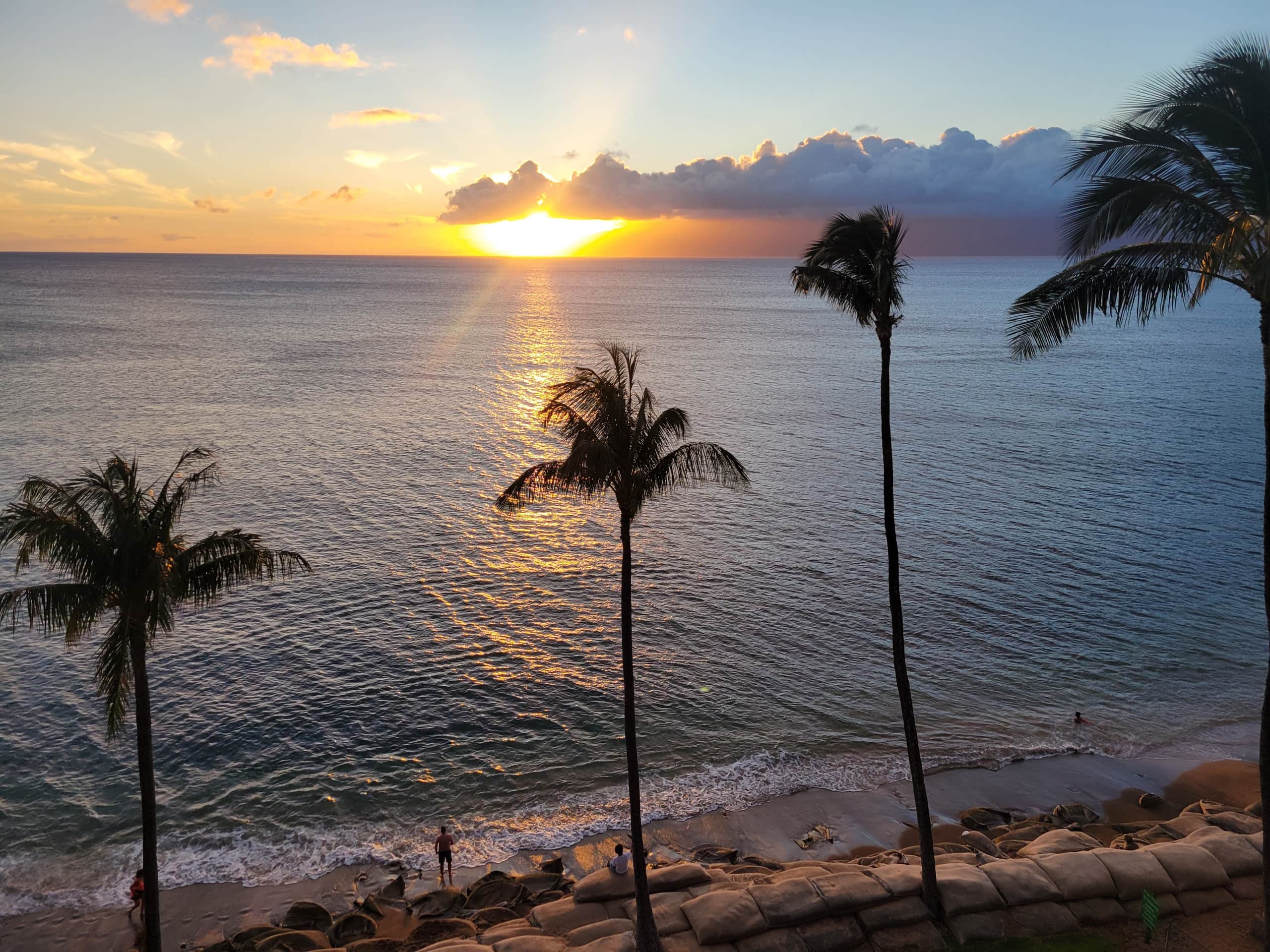 Condo in Lahaina · ★4.91 · 1 bedroom · 2 beds · 1 bath - Image 25