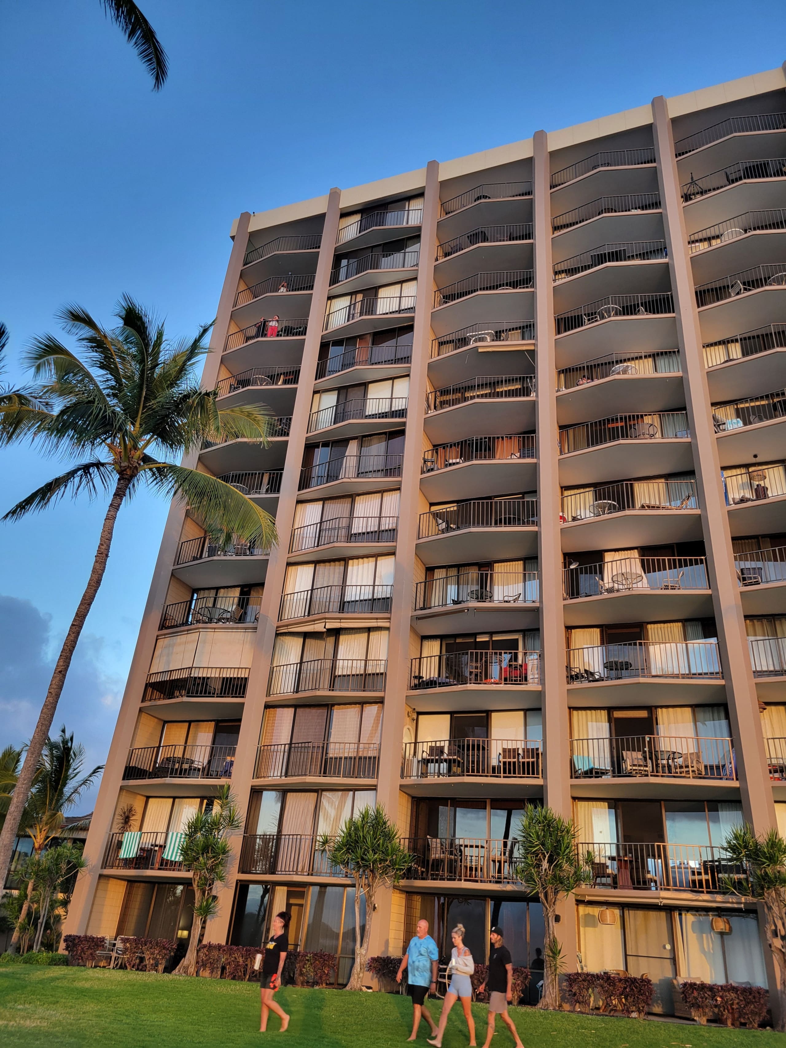 Condo in Lahaina · ★4.91 · 1 bedroom · 2 beds · 1 bath - Image 32