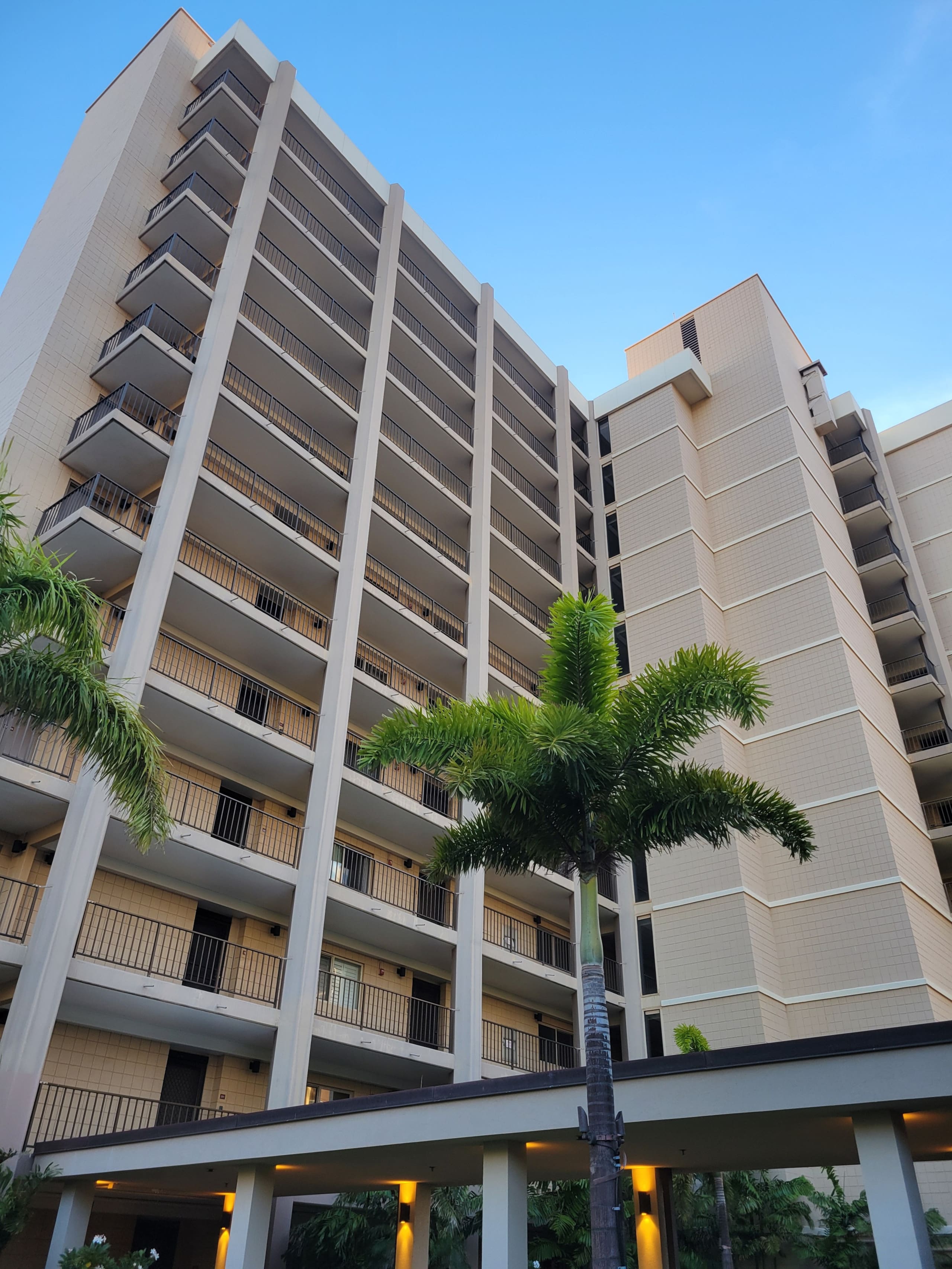 Condo in Lahaina · ★4.91 · 1 bedroom · 2 beds · 1 bath - Image 36