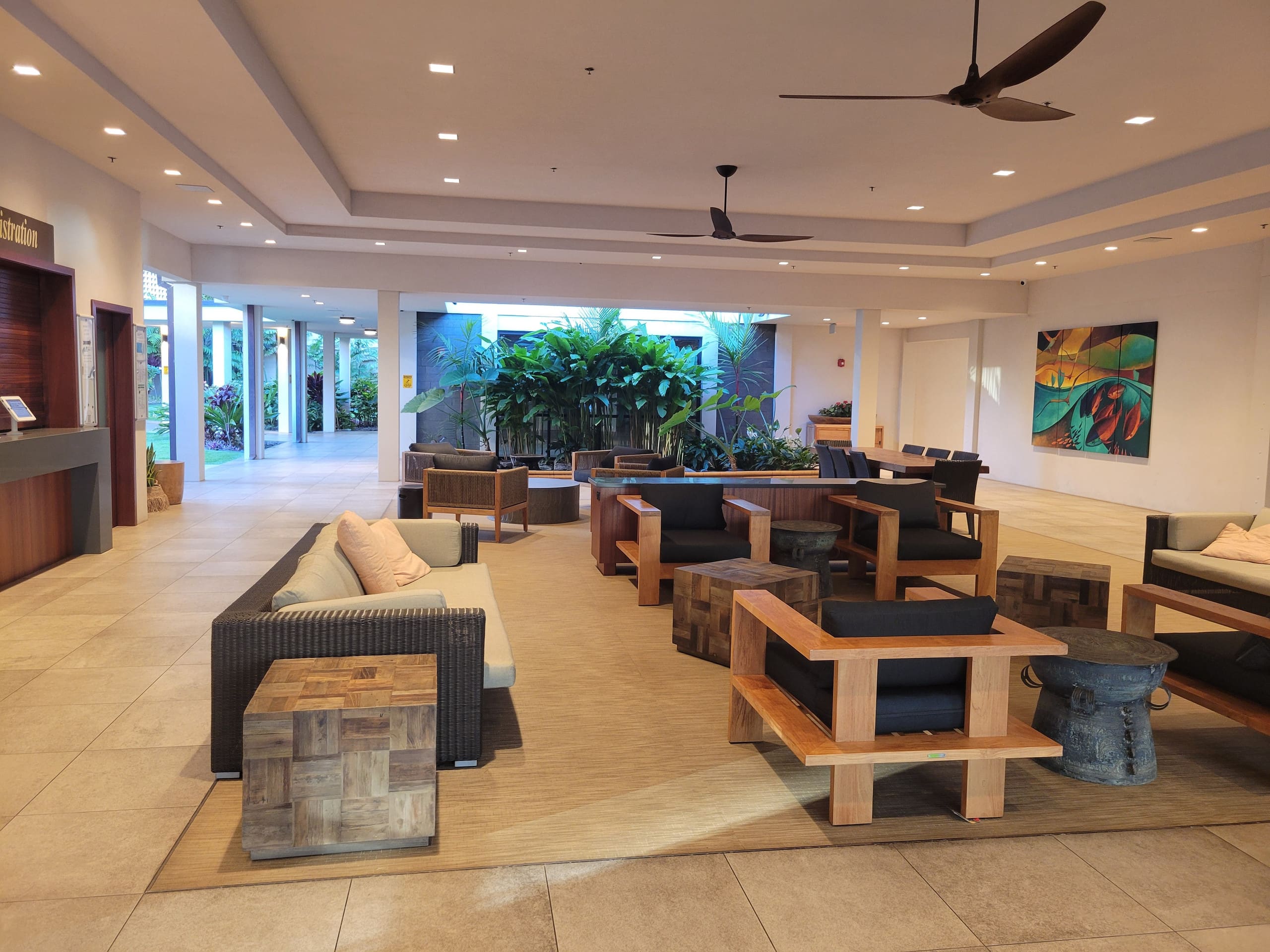 Condo in Lahaina · ★4.91 · 1 bedroom · 2 beds · 1 bath - Image 37