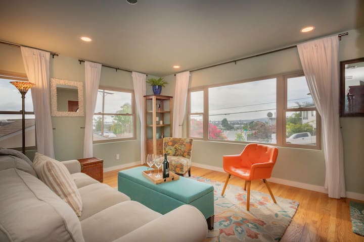 Bayside Beach House Incredible views 3 beds!