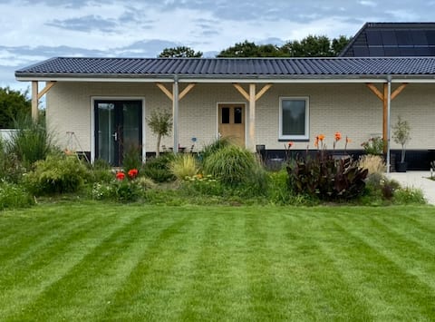 Karin Guesthouse I