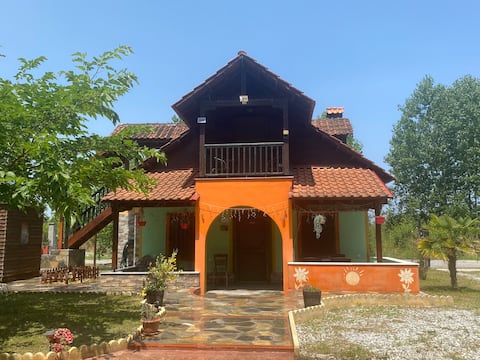 GALINI2 COUNTRY STUDIO IN A PROPERTY NEAR THE SEA