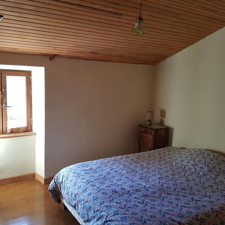 Dhomë gjumi 2