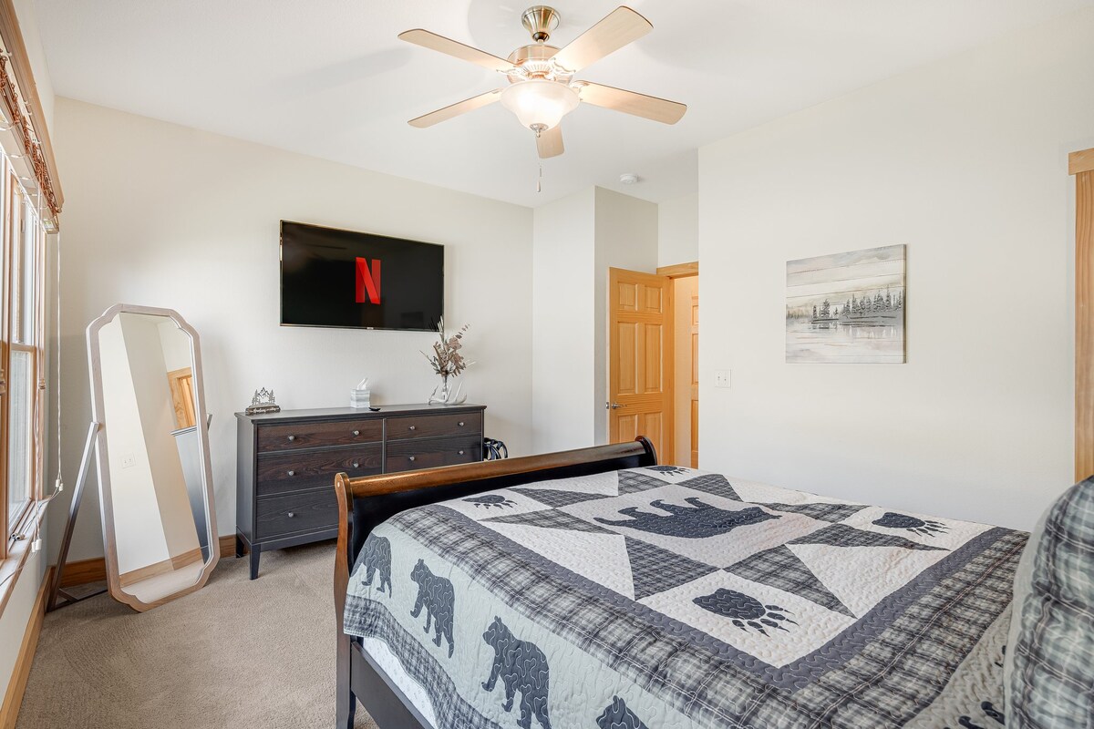 Smart tv and plenty of natural light in this bedroom on the main floor!