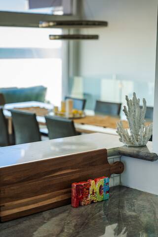 – Oceanfront Oasis – Marina Del Rey – gallery image 5