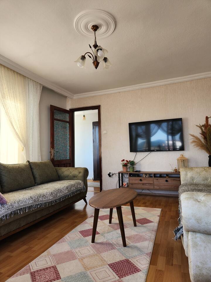 Cunda Adasında Sezonluk Kiralık Müstakil Ev - Ayvalık