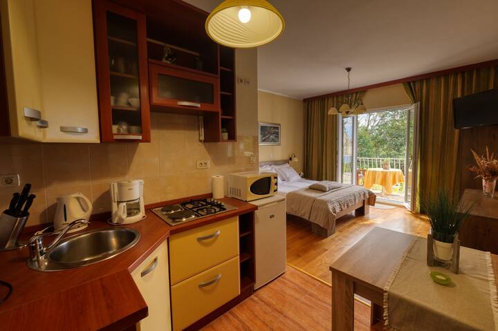 26 M² Appartamento Vacanza ∙ 1 Camera Da Letto ∙ 2 Ospiti - Srebreno