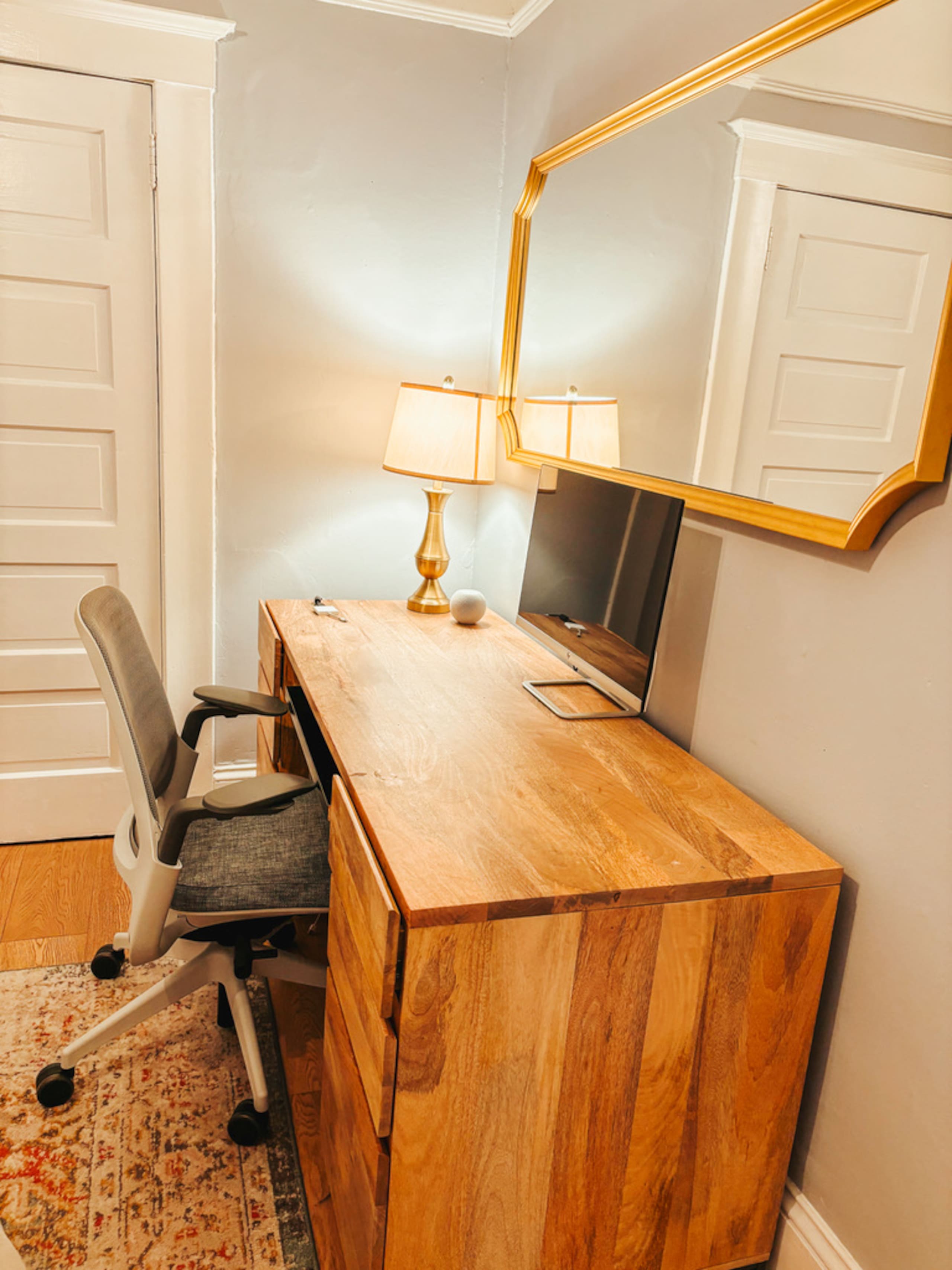Condo in San Francisco · ★4.97 · 1 bedroom · 2 beds · 1 bath - Image 22