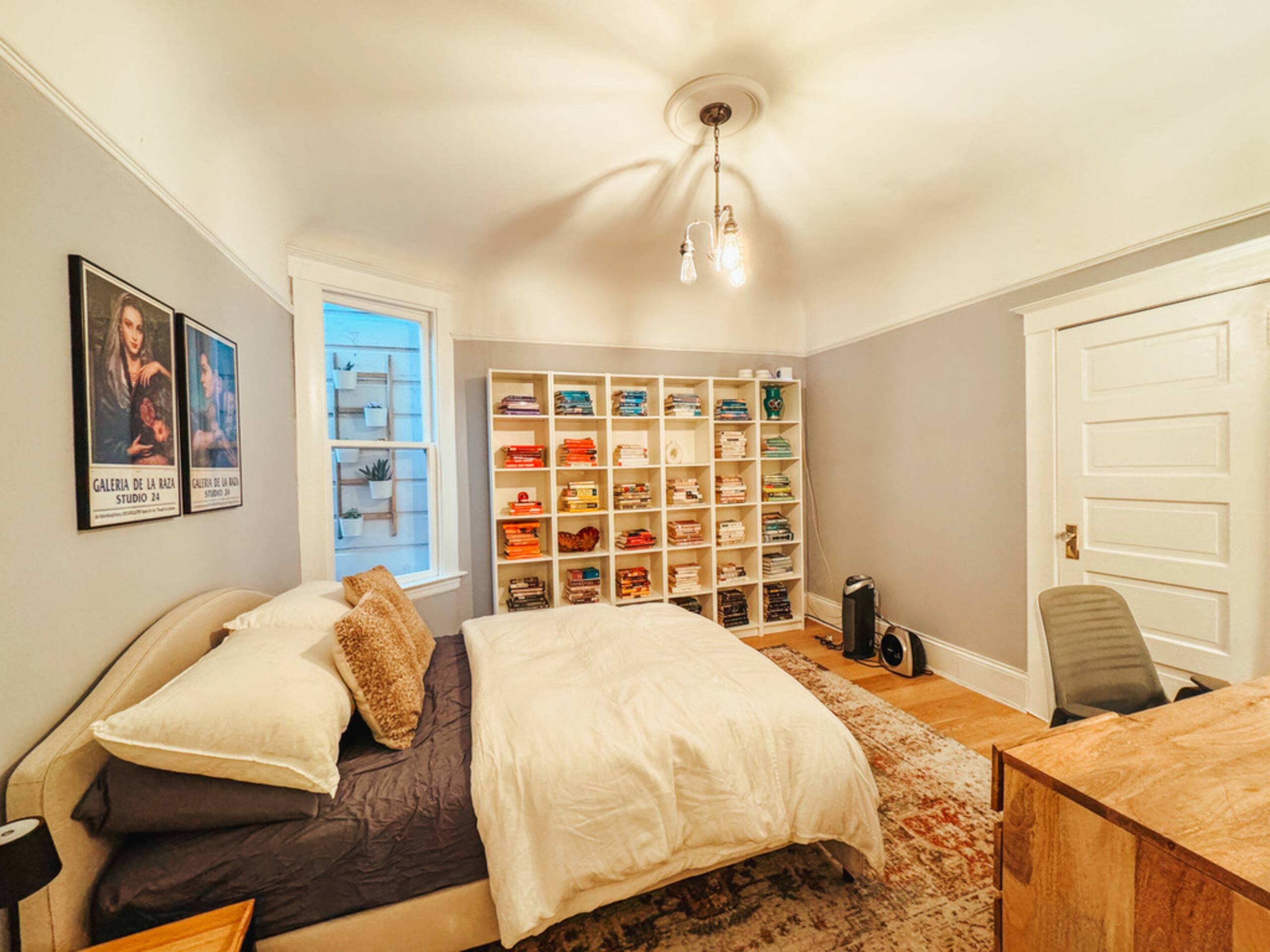 Condo in San Francisco · ★4.97 · 1 bedroom · 2 beds · 1 bath - Image 21