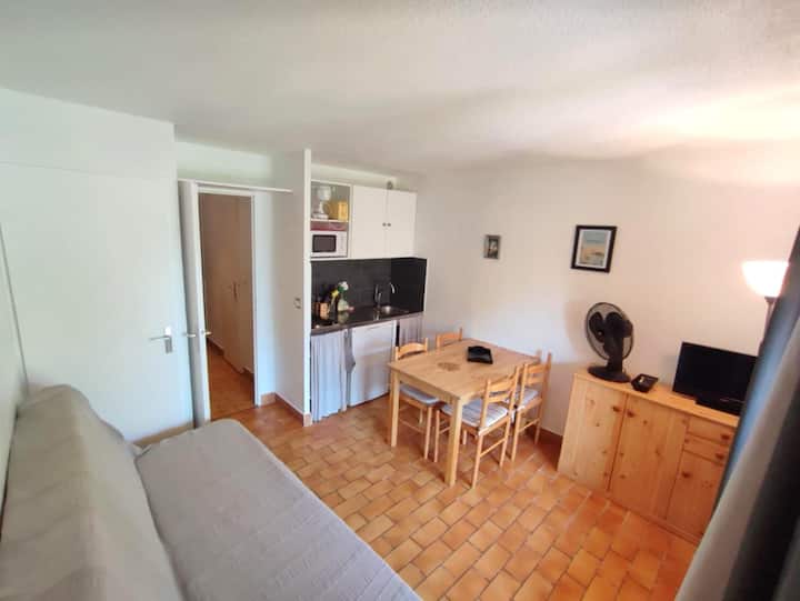 Studio Cabine Dans Résidence Avec Piscine - Porquerolles