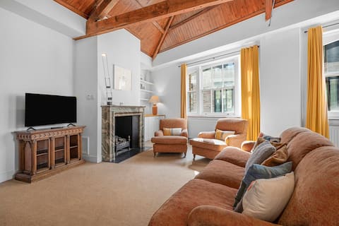 Cosy 3 Bed 3 Bath Covent Garden China Town Soho