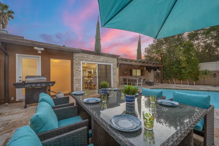 135 – Luxurious Estate Pool & Pool Table gallery image 2