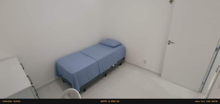Dhomë gjumi 2