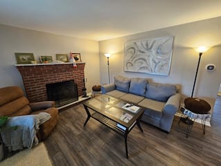 Peaceful Brick Home •Long & Short Stays + Parking, photo 3 of 38