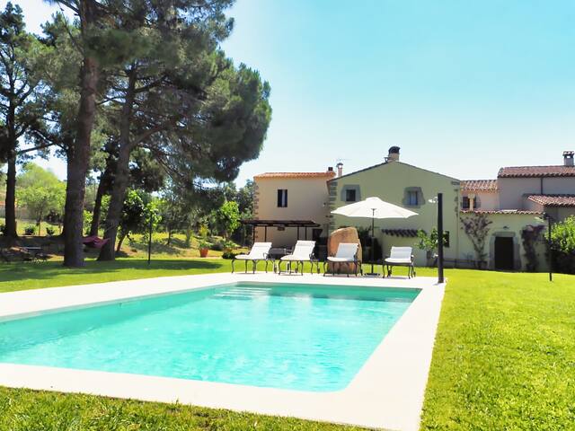 Host&Joy – Beautiful Country House Can Pitu gallery image 2