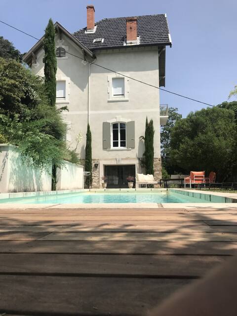 Maison Lavenir – Master house, pool, hammam