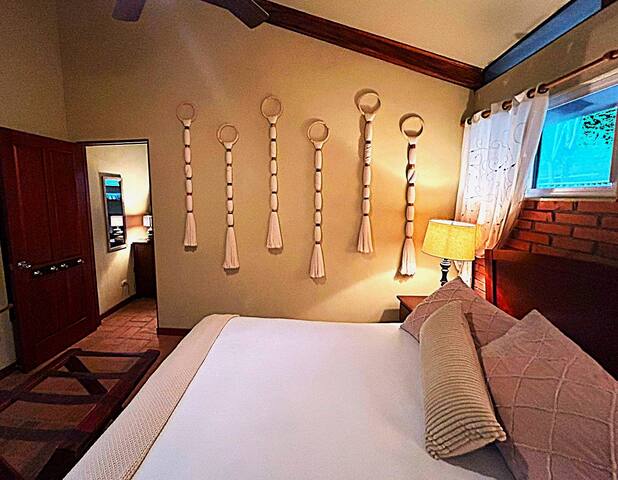 Casita Lina by the Sea Beachfront property