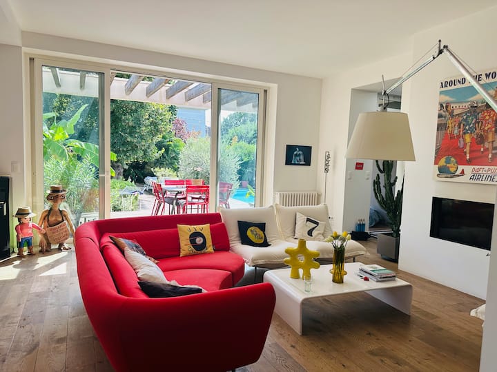 Maison De Charme Design Avec Piscine Chauffée - Lyon