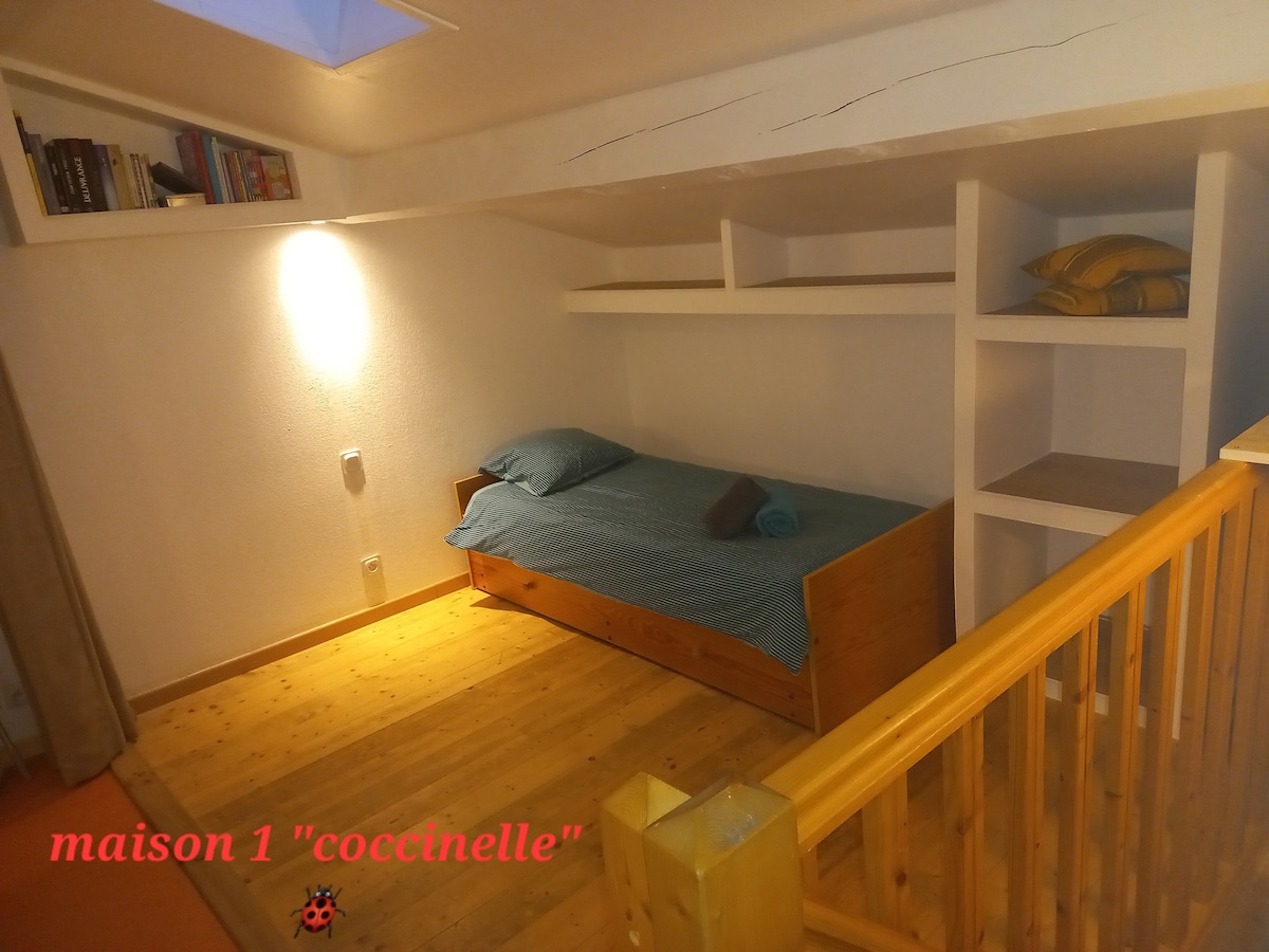 غرفة النوم 2