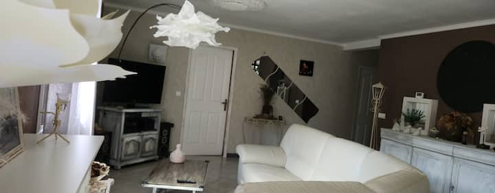 Gîte 3 Chambres Proche Nature Et Commerces - Besançon