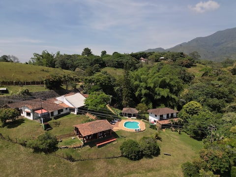 Casa Villa The View, pance cali Colombia