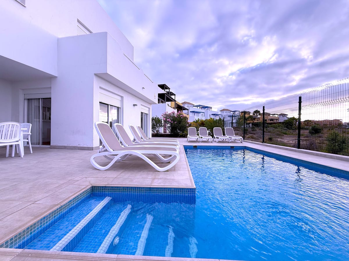 Villa Mister Nine