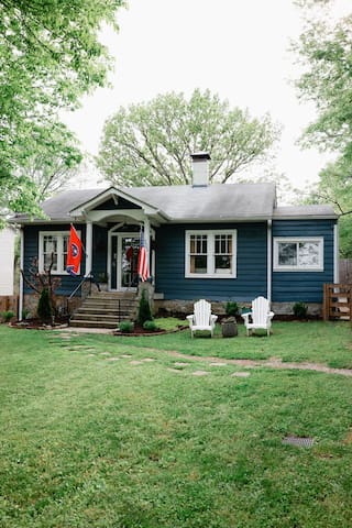 Bellmore Cottage in West Nashville