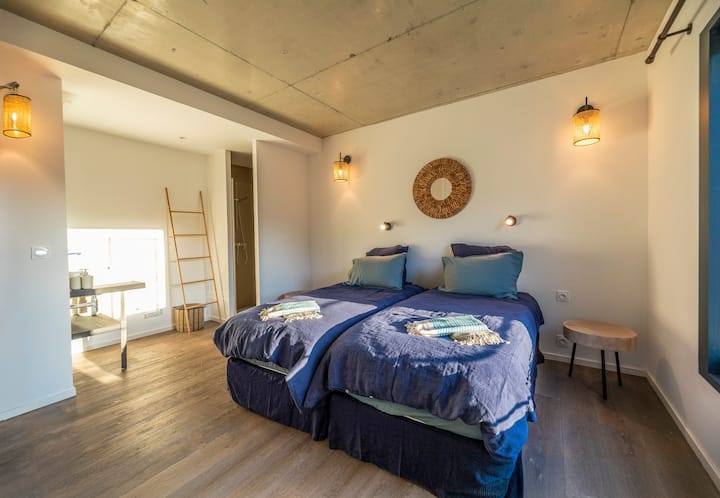 Schlafzimmer 5