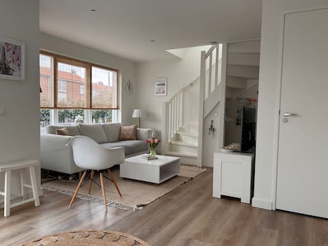 Popular Airbnb listing: Paris Plage - Fully renovated - Free parking in Noordwijk Zee