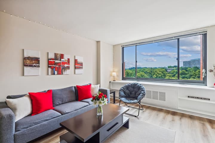 *New* 1br Condo, Dc Access, Pool, Gym, Bike Trails - Falls Church, VA