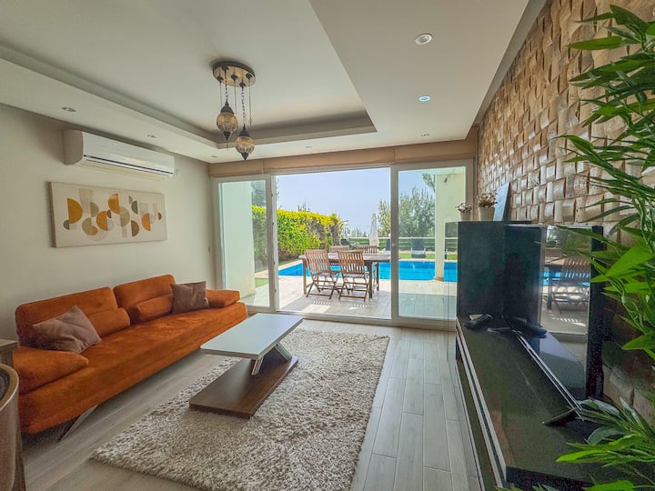 Villa Avec Vue Sur La Mer Et Piscine Privée - Davutlar