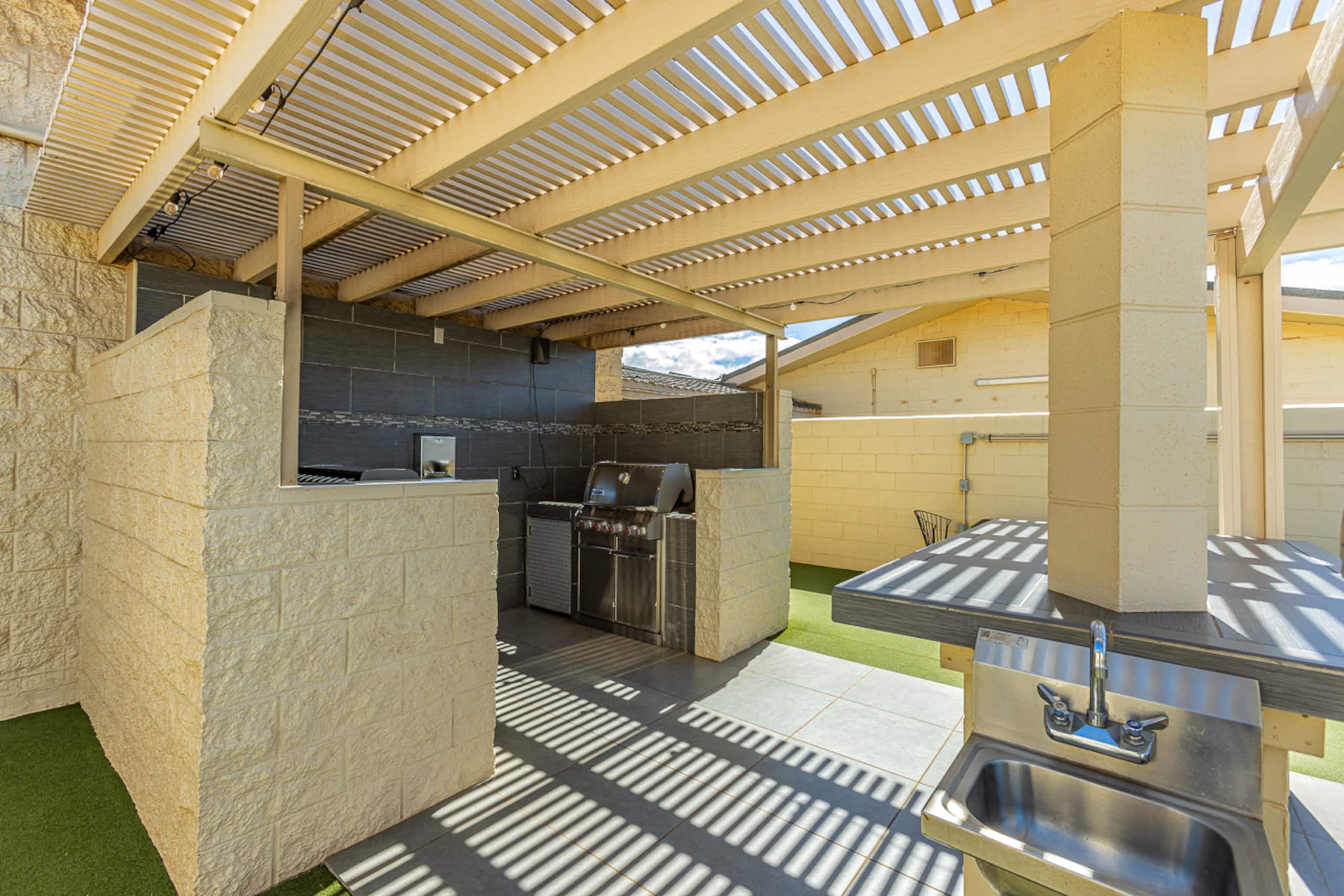 Condo in Kihei · ★4.94 · 2 bedrooms · 3 beds · 2 private baths - Image 39