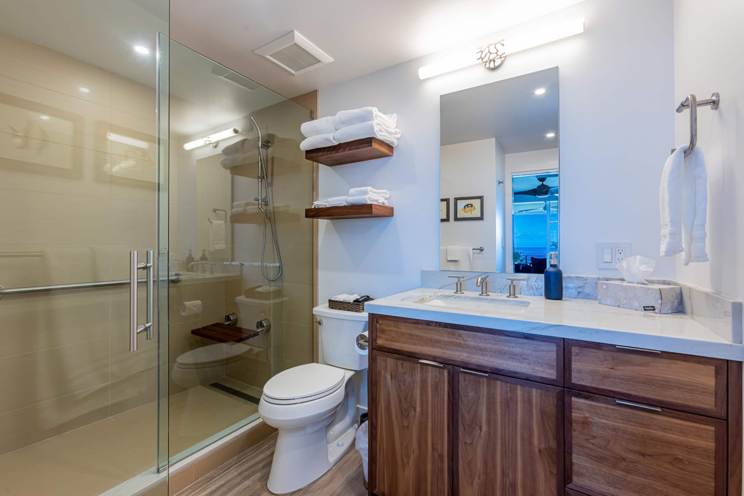 Condo in Kihei · ★4.94 · 2 bedrooms · 3 beds · 2 private baths - Image 15