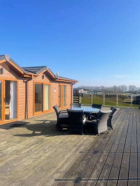 Rabbit Retreat, Spacious Family Lodge