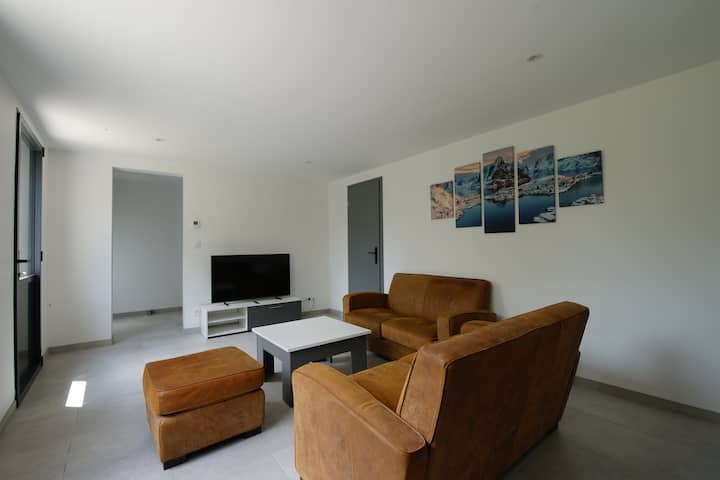 Maison Mitoyenne Avec Parking - Argonay