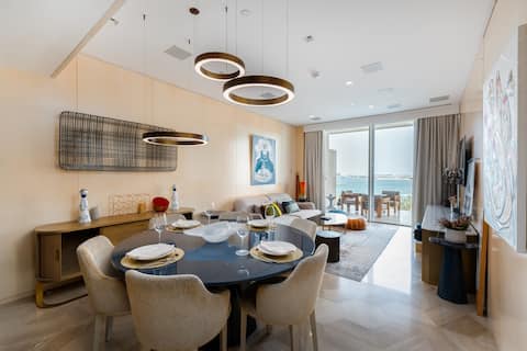 Stylish Sea View Luxury at the FIVE Palm Jumeirah