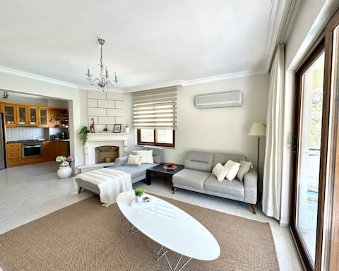 Top Airbnb: 4+1 duplex apartment in Turunç Bay, boutique site in Marmaris