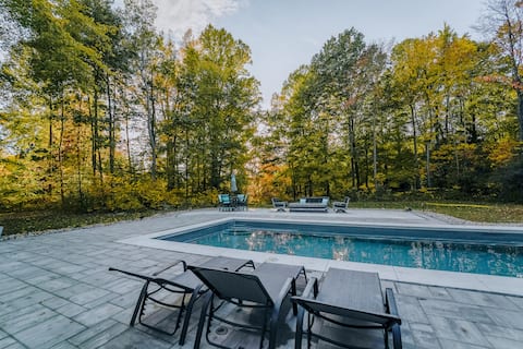 Secluded Retreat - Pool, Hot Tub & Game Room