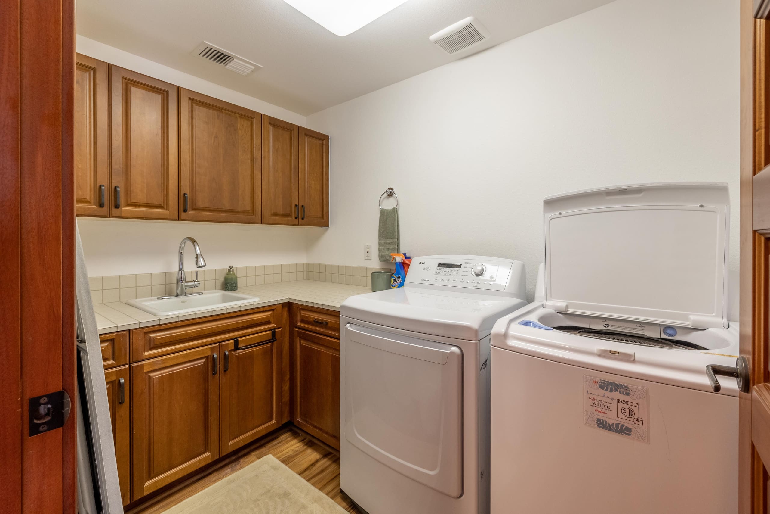 Home in Waimea · ★4.98 · 3 bedrooms · 4 beds · 3.5 baths - Image 50