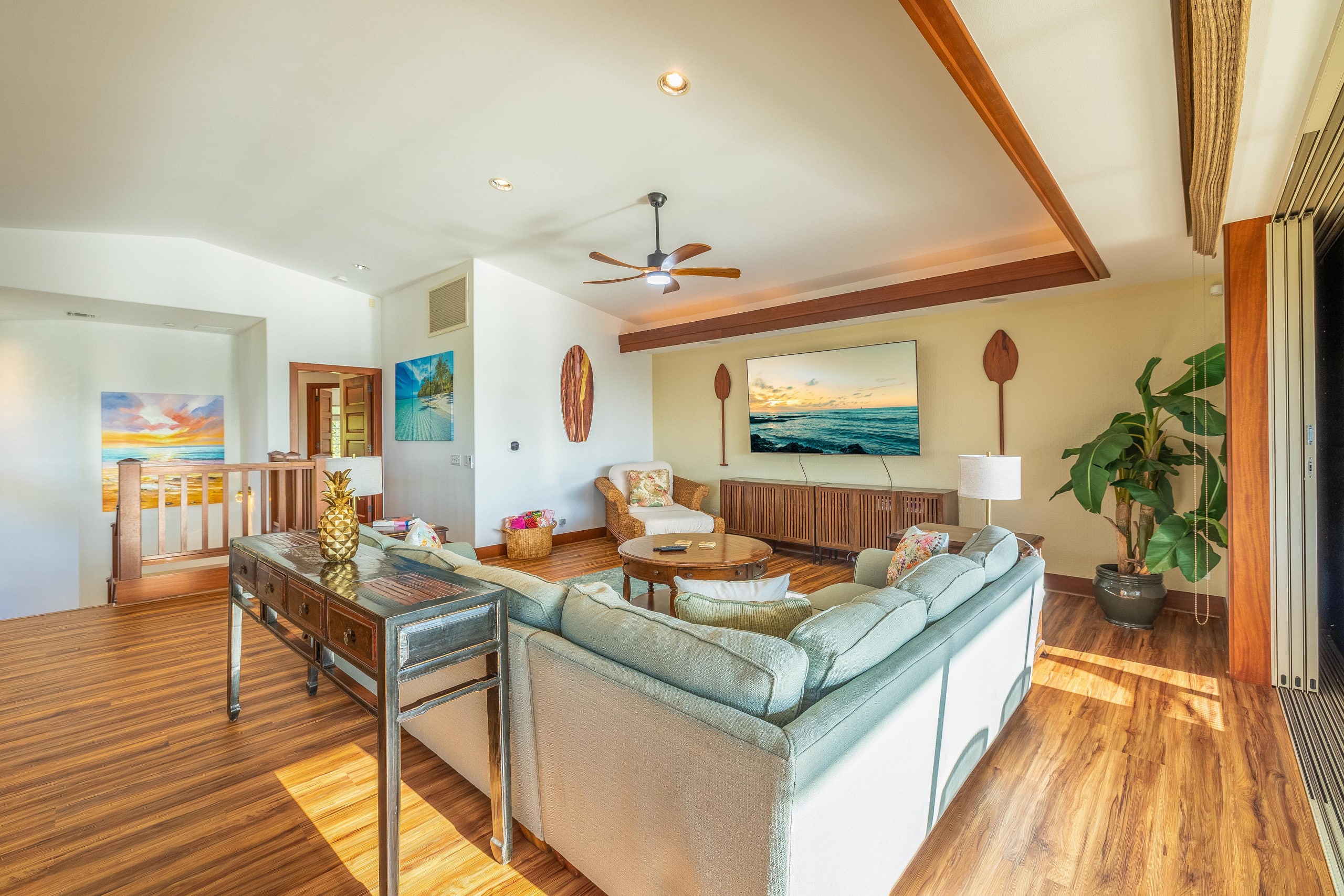 Home in Waimea · ★4.98 · 3 bedrooms · 4 beds · 3.5 baths - Image 2