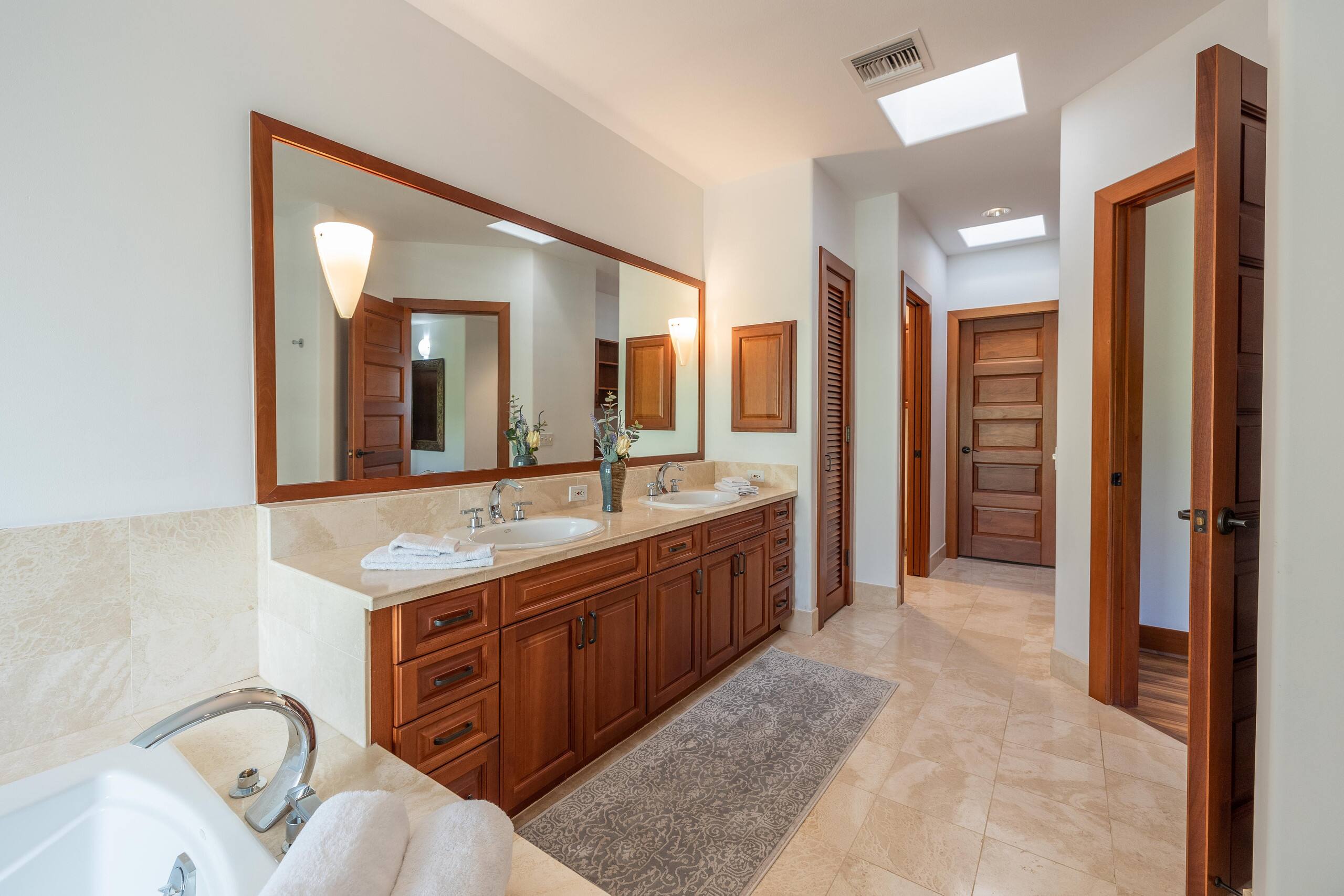 Home in Waimea · ★4.98 · 3 bedrooms · 4 beds · 3.5 baths - Image 31