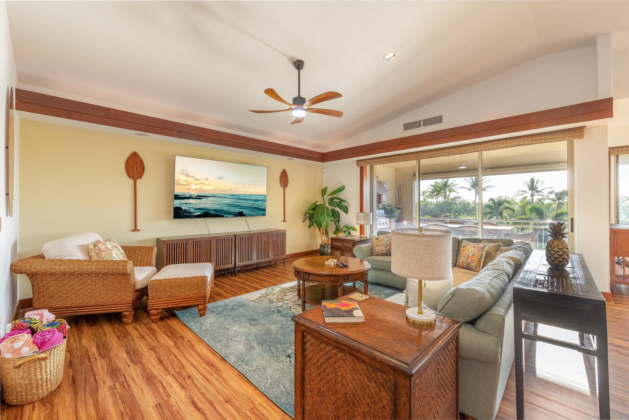 Home in Waimea · ★4.98 · 3 bedrooms · 4 beds · 3.5 baths - Image 4