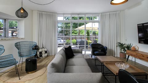 Villa Ono > Lovely villa in Kiryat Ono