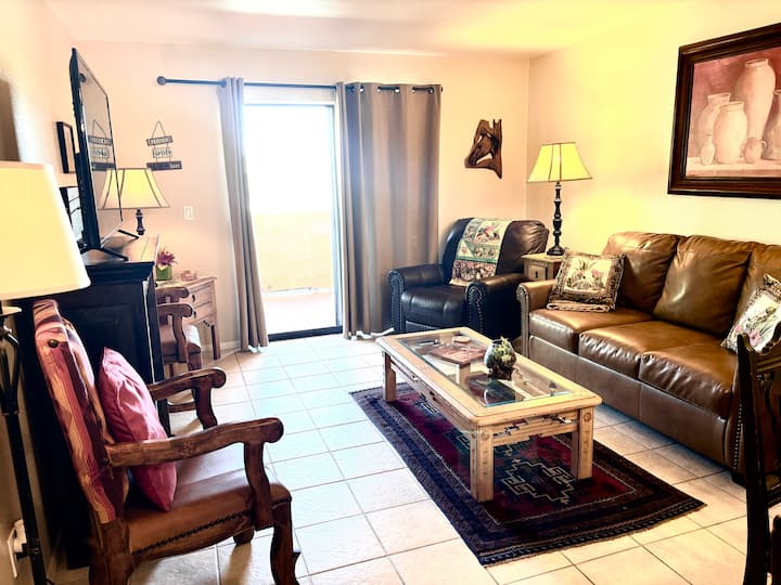 Cozy Desert Retreat - Wickenburg, AZ