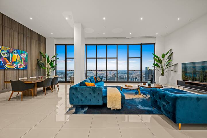 Exclusive Stays – Prima Penthouse II gallery image 3