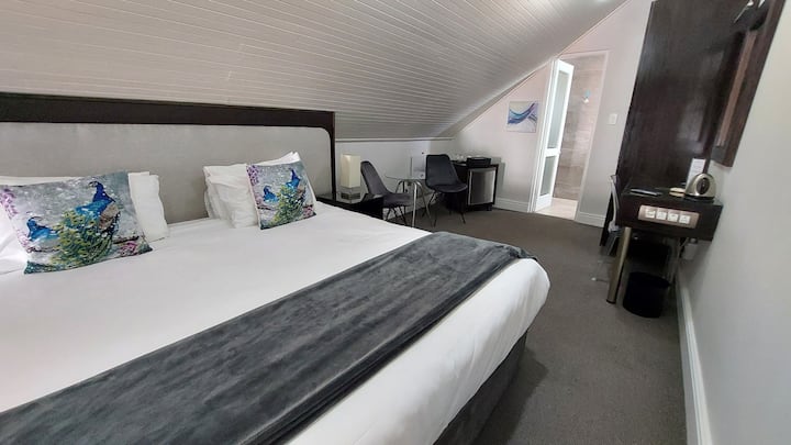 საძინებელი 6