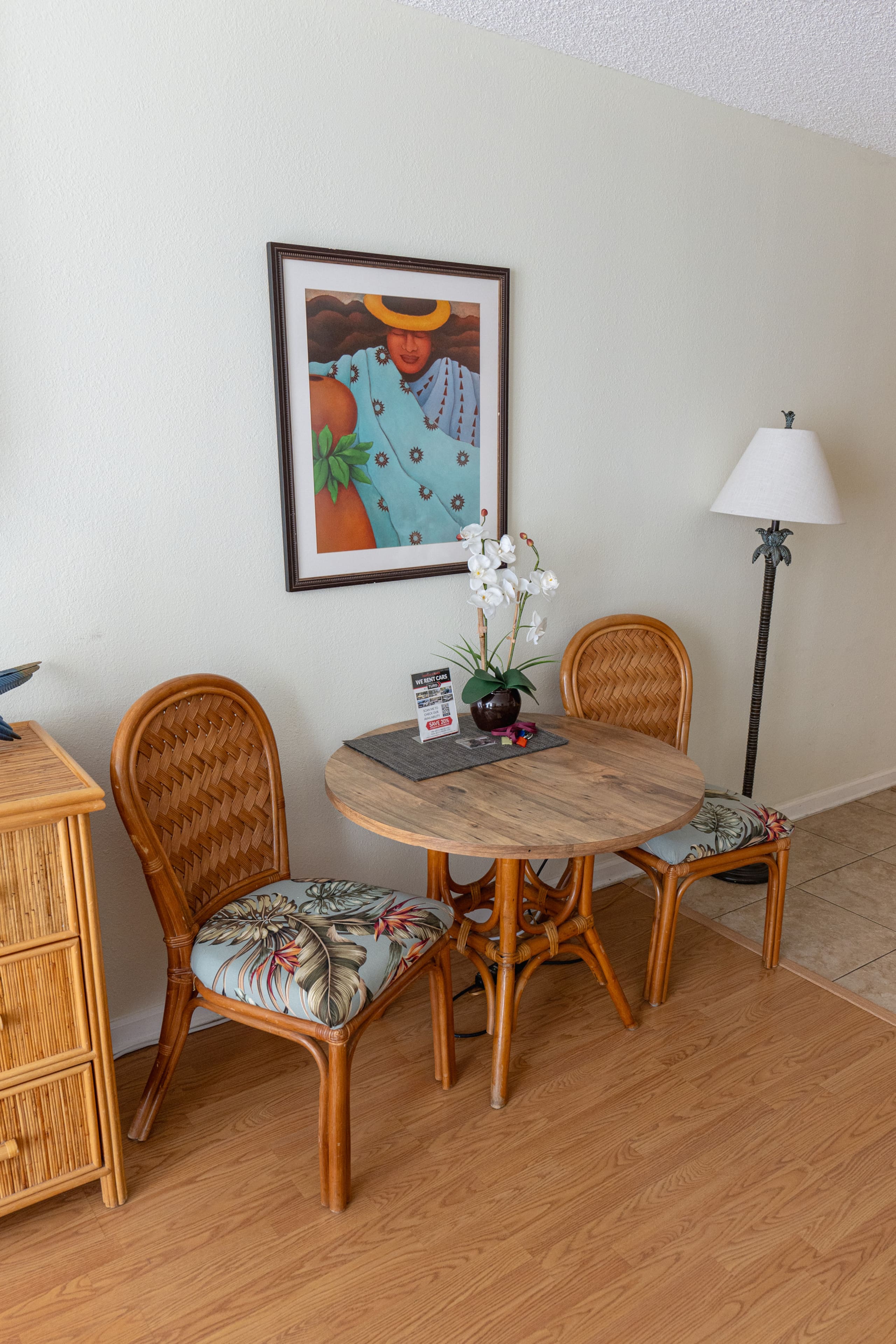 Condo in Honolulu · ★4.81 · Studio · 2 beds · 1 private bath - Image 10