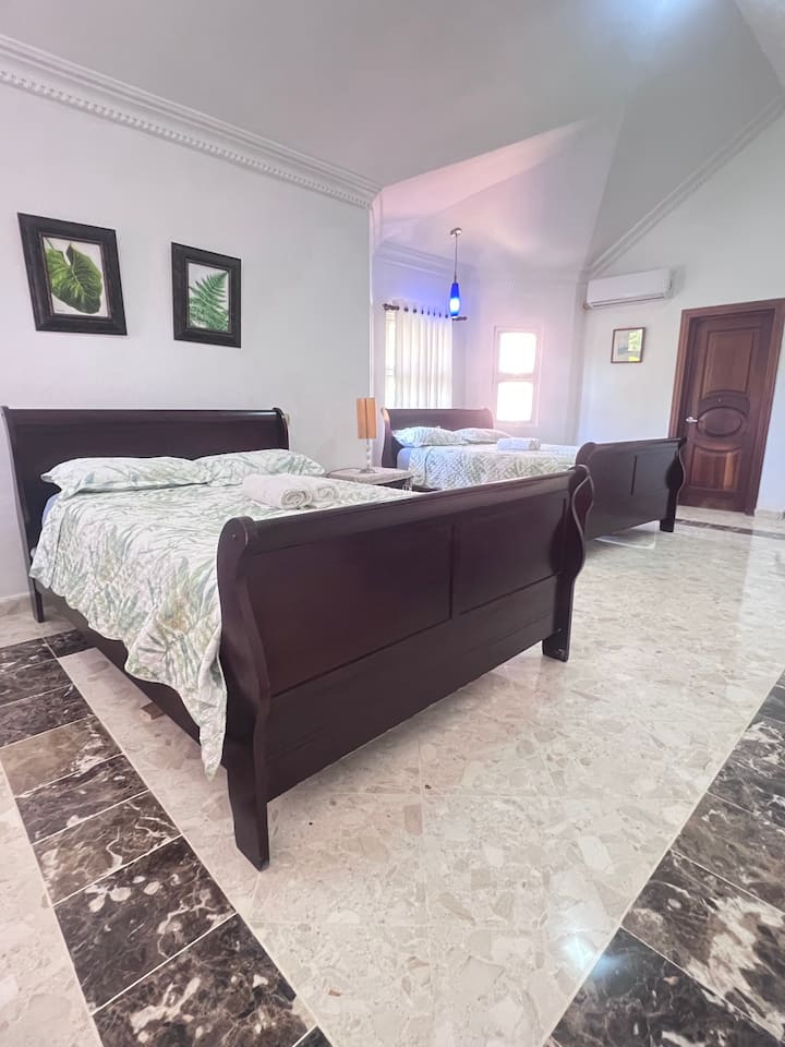 habitacion con aire full, wifi, tv