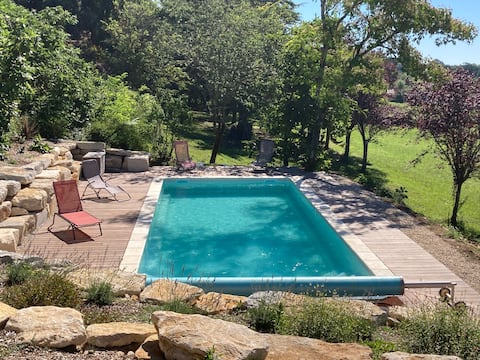 Cottage: Nature of the Senses, Cedars,